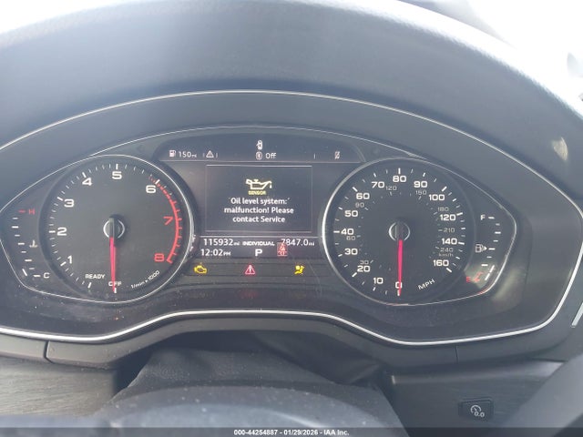 44254887 :رقم المزاد ، WAUDNAF42KA006833 vin ، 2019 Audi A4 45 Premium مزاد بيع
