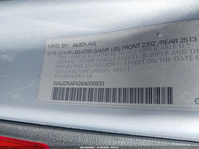 44254887 :رقم المزاد ، WAUDNAF42KA006833 vin ، 2019 Audi A4 45 Premium مزاد بيع