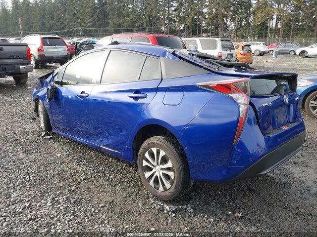 JTDKBRFU9H3048950 Toyota Prius Two