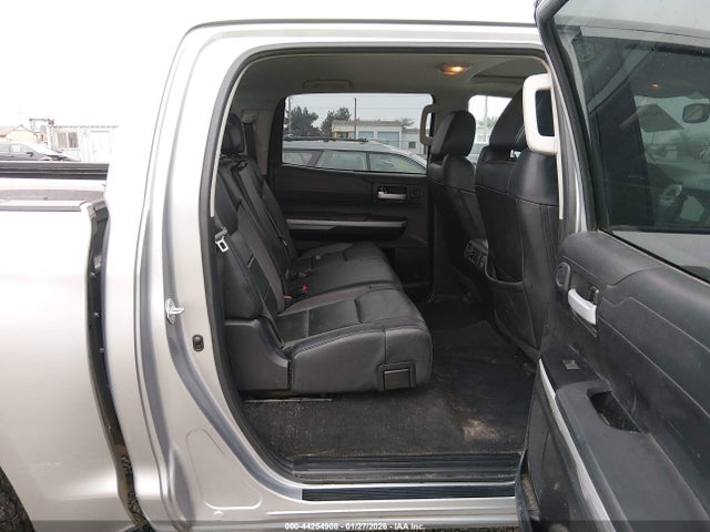 5TFHY5F18MX031938 Toyota Tundra Limited