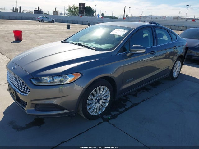 Ford Fusion Hybrid Se 2014 3FA6P0LU2ER185458 Image 2