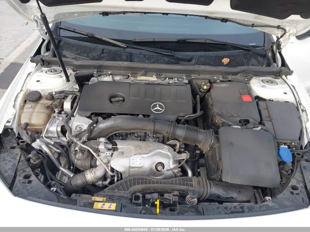 W1K5J4GB7MN218145 Mercedes-Benz CLA 250