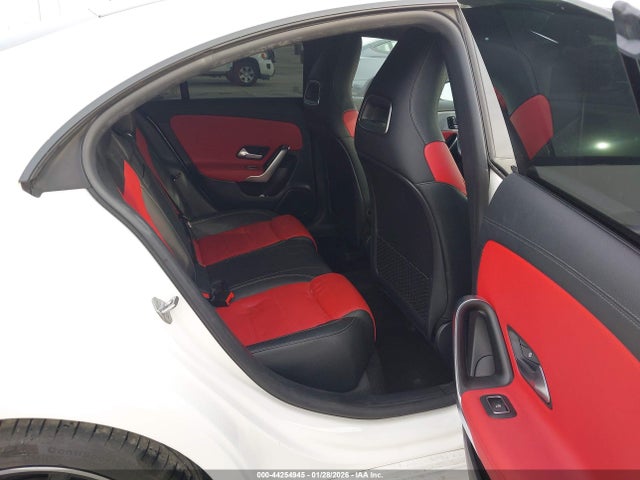 W1K5J4GB7MN218145 Mercedes-Benz CLA 250