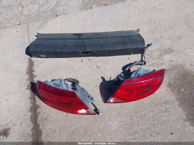 Chrysler 200 S 2015 1C3CCCBB3FN751419 Image 12
