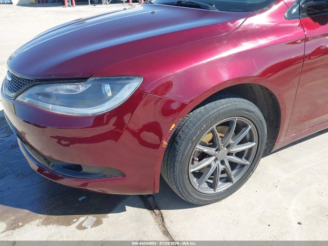 Chrysler 200 S 2015 1C3CCCBB3FN751419 Image 19