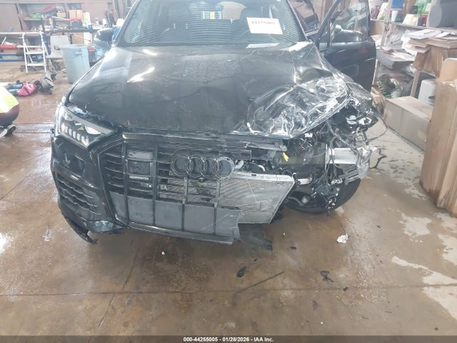 2022 AUDI Q7 WA1VXBF72ND007804 Photo 5