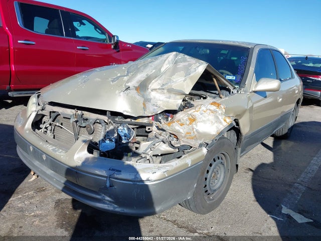 2001 TOYOTA CAMRY JT2BF22K710330536 Photo 1