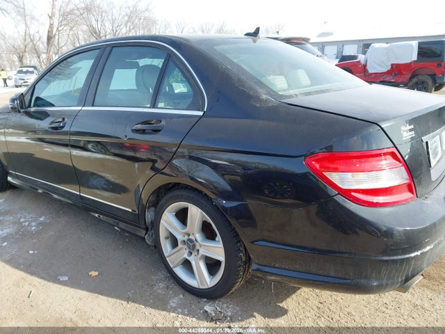 2010 MERCEDES-BENZ C-CLASS WDDGF8BBXAF435199 Photo 5