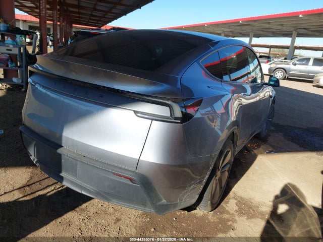 2026 TESLA MODEL Y 7SAYGDEDXTA463657 Photo 3