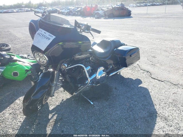 2016 HARLEY-DAVIDSON FLHXS 1HD1KRM13GB656499 Photo 1