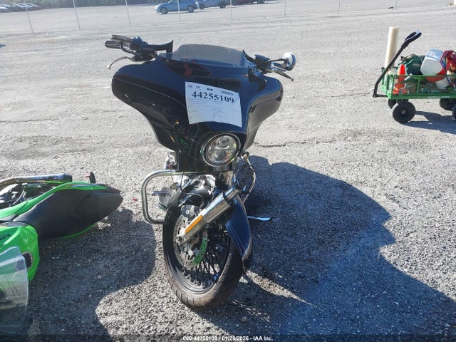 2016 HARLEY-DAVIDSON FLHXS 1HD1KRM13GB656499 Photo 4