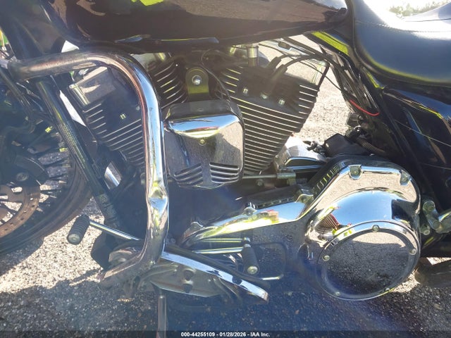 2016 HARLEY-DAVIDSON FLHXS 1HD1KRM13GB656499 Photo 8