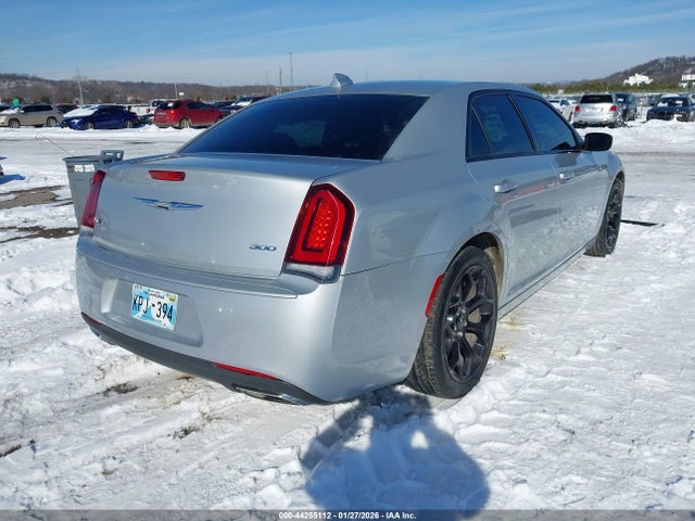 2019 Chrysler 300 Touring მანქანა იყიდება აუქციონზე, vin: 2C3CCAAG5KH581035, აუქციონის ნომერი: 44255112