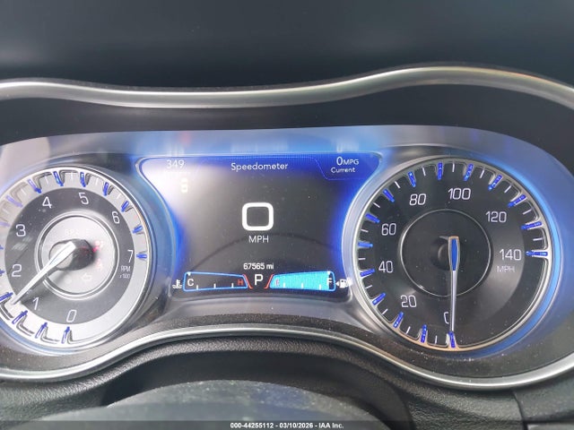 2019 Chrysler 300 Touring მანქანა იყიდება აუქციონზე, vin: 2C3CCAAG5KH581035, აუქციონის ნომერი: 44255112