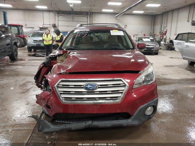 44255117 :رقم المزاد ، 4S4BSADC7F3225581 vin ، 2015 Subaru Outback 2.5i Premium مزاد بيع