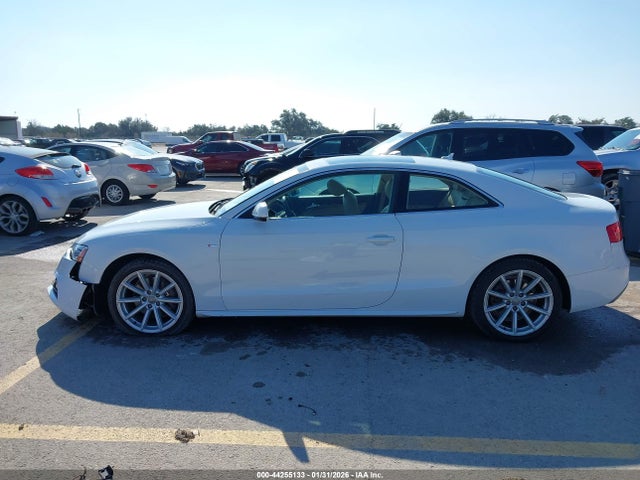 2015 Audi A5 2.0t Premium მანქანა იყიდება აუქციონზე, vin: WAUMFAFR6FA007529, აუქციონის ნომერი: 44255133