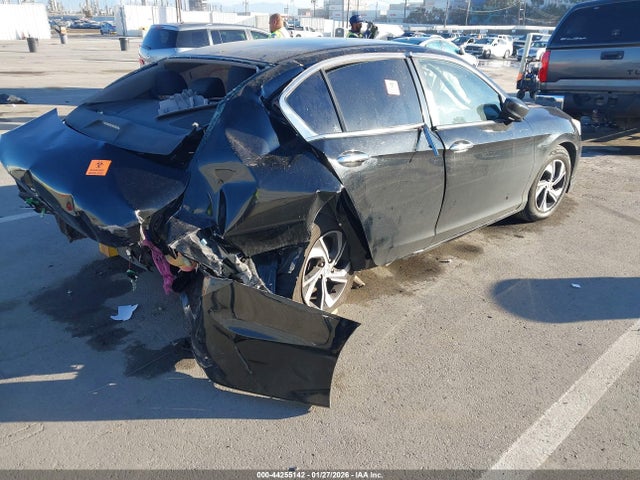 1HGCR2F3XHA124168 Honda ACCORD LX