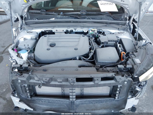 2024 VOLVO XC40 YV4L12UF6R2204563 Photo 9