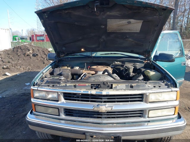 1995 CHEVROLET SUBURBAN 1GNGK26K7SJ323768 Photo 9