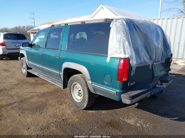 1995 CHEVROLET SUBURBAN 1GNGK26K7SJ323768 Photo 2
