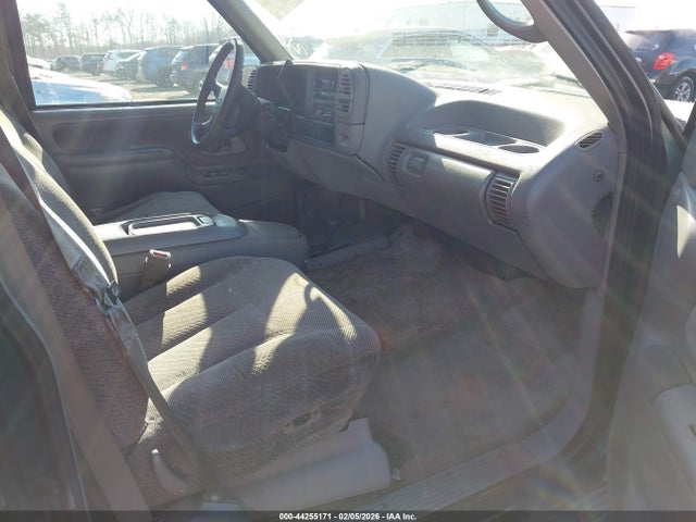 1995 CHEVROLET SUBURBAN 1GNGK26K7SJ323768 Photo 4