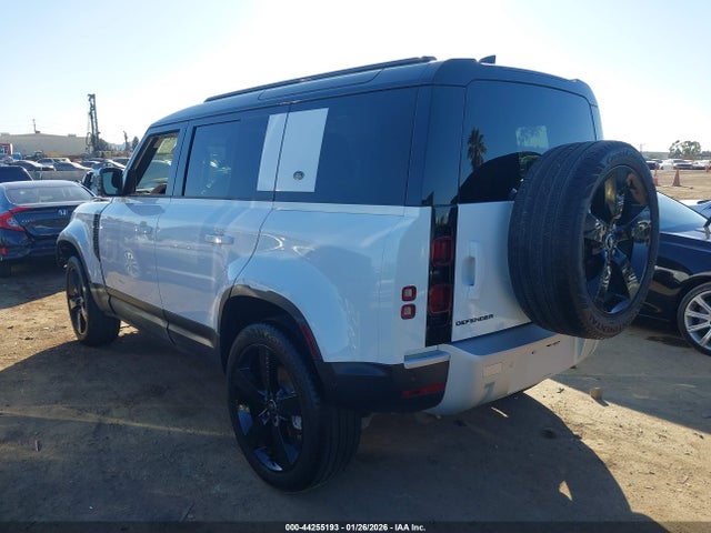 SALEJ7EX7R2343223 Land Rover Defender 110 P300