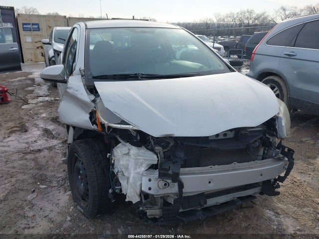 Toyota YARIS L 2015 VNKJTUD33FA036444 Image 6