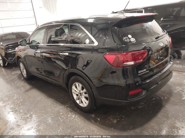 2019 KIA SORENTO 5XYPG4A33KG566239 Photo 2