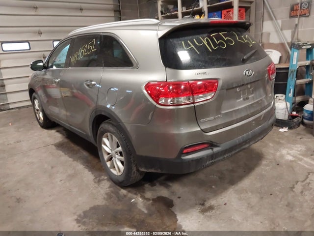 Продаж на аукціоні авто 2017 Kia Sorento 2.4l Lx, vin: 5XYPG4A38HG214413, номер лоту: 44255252