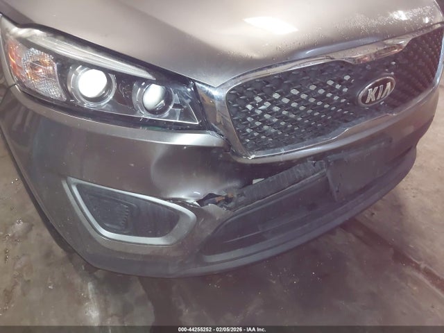 Продаж на аукціоні авто 2017 Kia Sorento 2.4l Lx, vin: 5XYPG4A38HG214413, номер лоту: 44255252