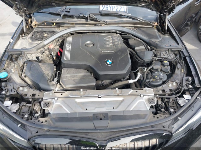 3MW5R1J07N8C71454 BMW 330I