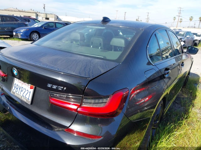 3MW5R1J07N8C71454 BMW 330I