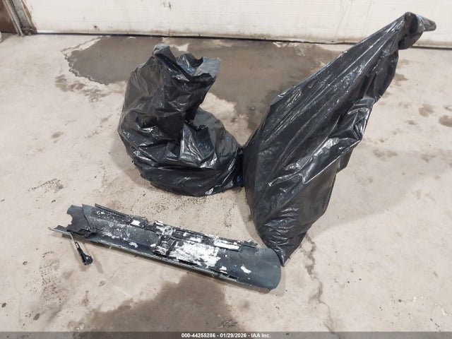 44255286 :رقم المزاد ، KM8HBCAB6SU223990 vin ، 2025 Hyundai Kona Sel مزاد بيع