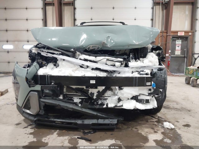 44255286 :رقم المزاد ، KM8HBCAB6SU223990 vin ، 2025 Hyundai Kona Sel مزاد بيع