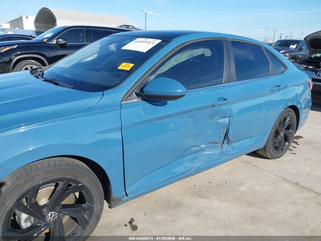 2025 Volkswagen Jetta 1.5t Se მანქანა იყიდება აუქციონზე, vin: 3VW7X7BU7SM064634, აუქციონის ნომერი: 44255313
