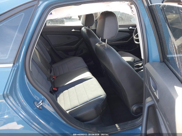 2025 Volkswagen Jetta 1.5t Se მანქანა იყიდება აუქციონზე, vin: 3VW7X7BU7SM064634, აუქციონის ნომერი: 44255313