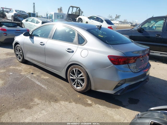 3KPF24AD4NE424695 KIA Forte Lxs