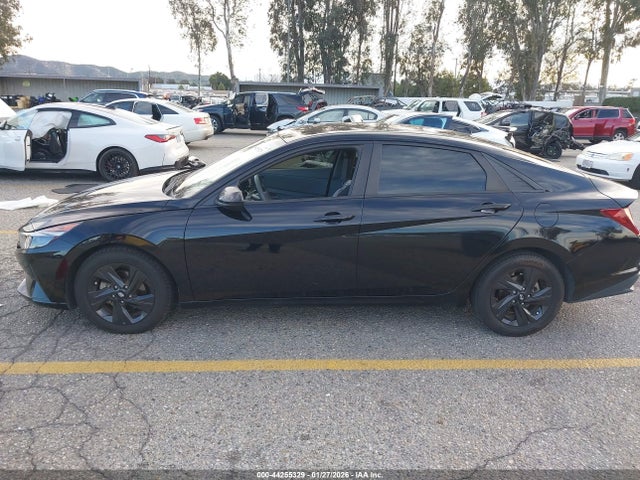 KMHLM4AG5MU148692 Hyundai ELANTRA SEL