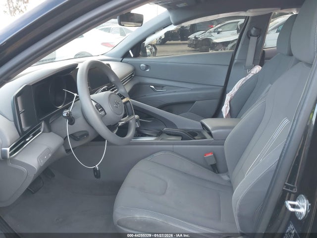 KMHLM4AG5MU148692 Hyundai ELANTRA SEL