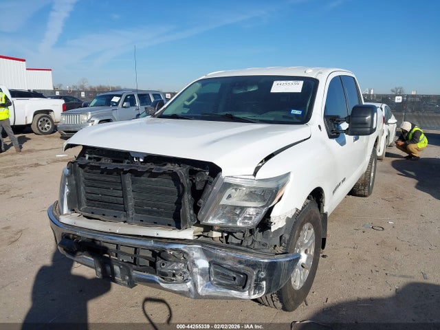 2018 NISSAN TITAN 1N6AA1E55JN535435 Photo 1