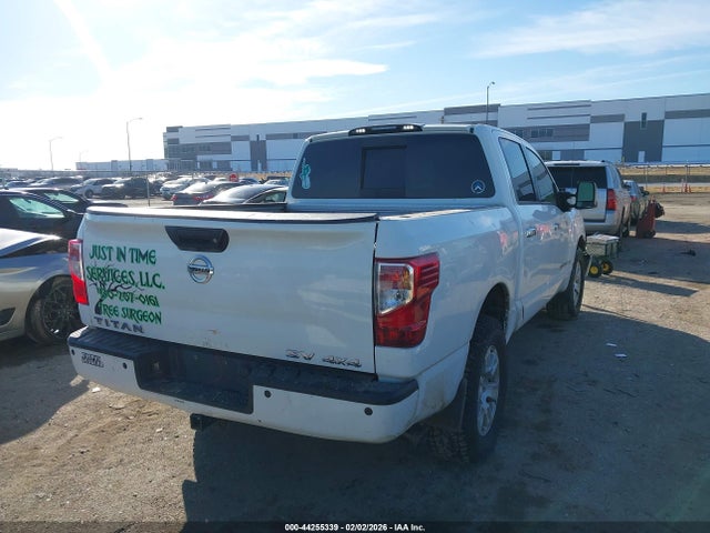 2018 NISSAN TITAN 1N6AA1E55JN535435 Photo 3