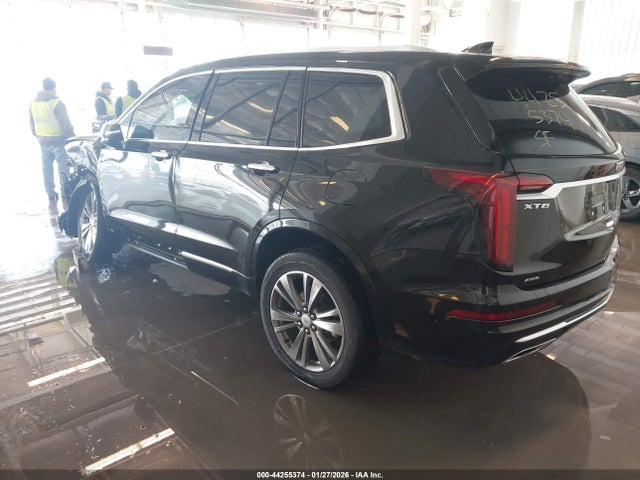 2021 CADILLAC XT6 1GYKPDRS3MZ116806 Photo 2
