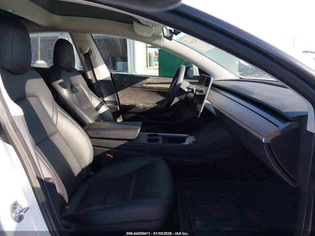 2023 TESLA MODEL 3 5YJ3E1EC1PF384762 Photo 4