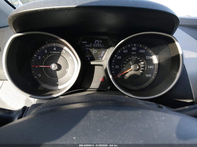 Продаж на аукціоні авто 2013 Hyundai Elantra Gs, vin: KMHDH6AE7DU005875, номер лоту: 44255414