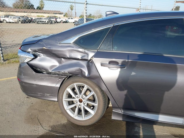 1HGCV1F13MA008809 Honda ACCORD LX
