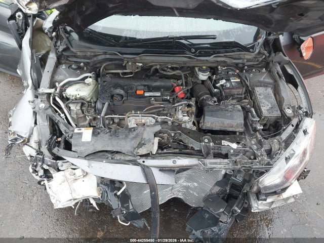 2HGFC2F53JH606052 Honda Civic Lx
