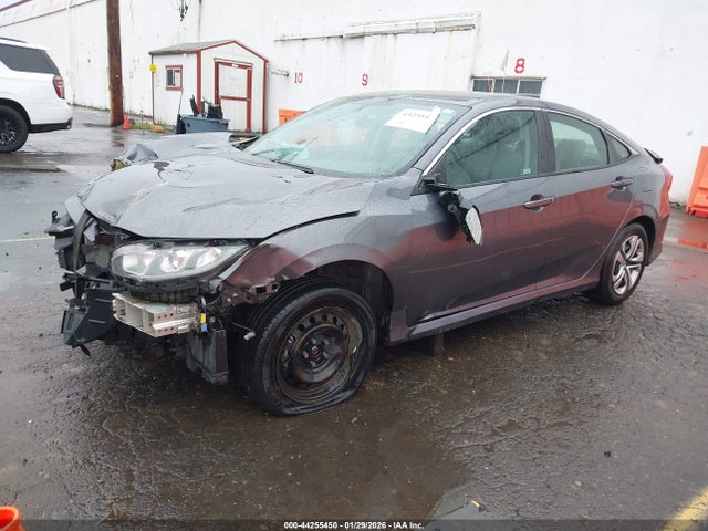 2HGFC2F53JH606052 Honda Civic Lx