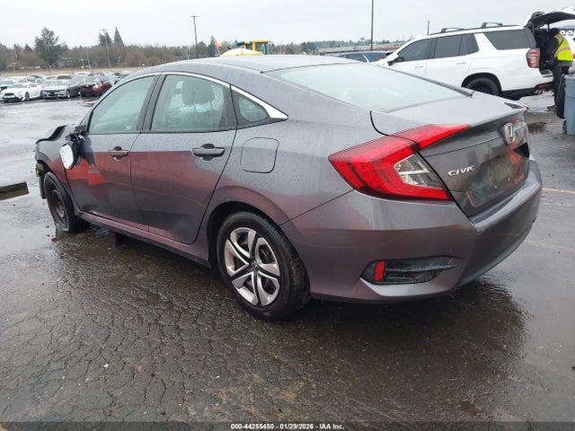 2HGFC2F53JH606052 Honda Civic Lx