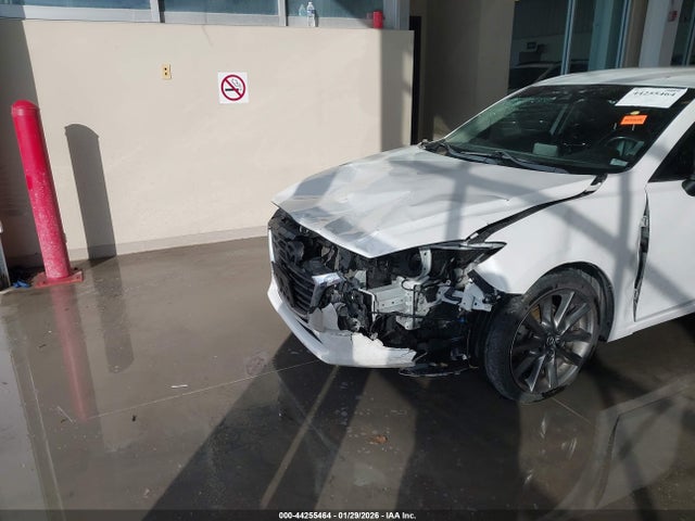 Aukcja sprzedaży 2018 Mazda Mazda3 Touring, vin: 3MZBN1V38JM246115, numer aukcji: 44255464