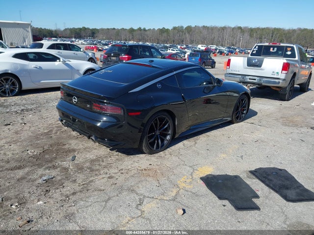 2024 NISSAN Z JN1BZ4BH4RM364309 Photo 3